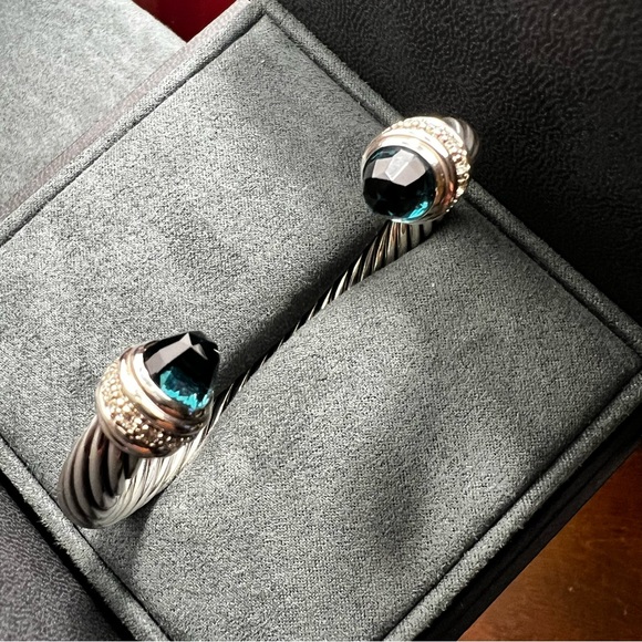 Hampton Blue Topaz David Yurman Cable bracelet Sterling Silver and Diamonds - Picture 10 of 11